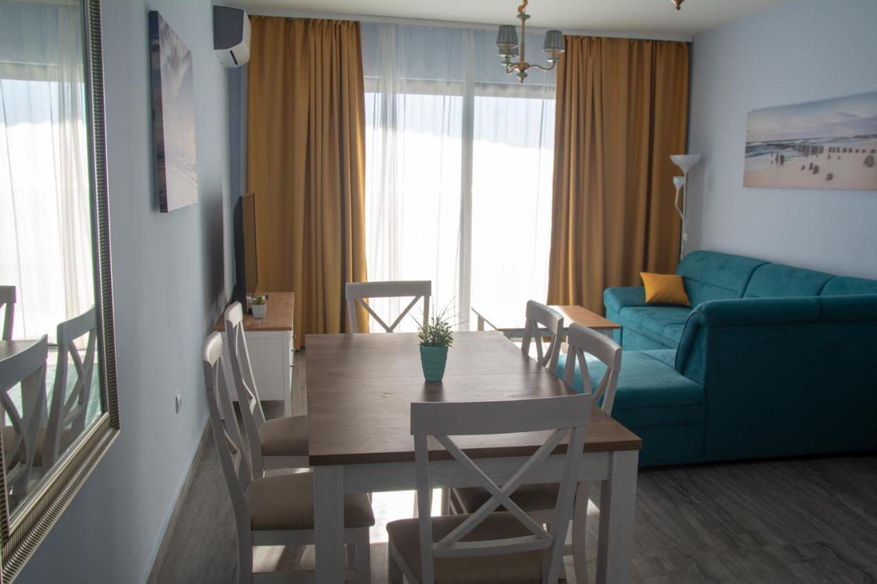 Lux Apartments Pinctada Dobra Voda Ngoại thất bức ảnh