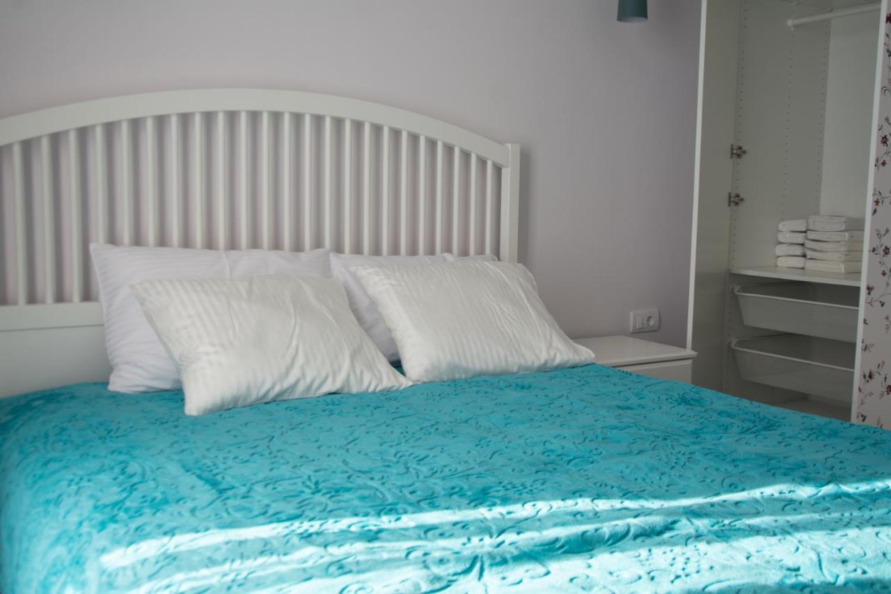 Lux Apartments Pinctada Dobra Voda Ngoại thất bức ảnh